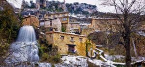 Entre los pueblos más bonitos de España no podía faltar Orbaneja del Castillo