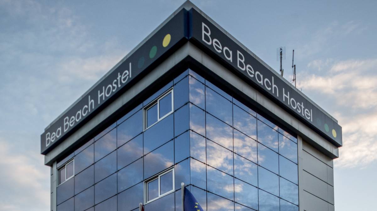 CAMPAMENTO NÁUTICO EN ÁGUILAS - Precios y Reservas | Campamentum