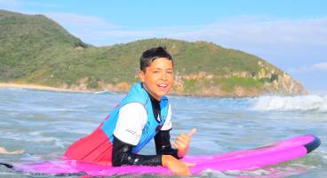 CAMPAMENTO URBANO DE SURF