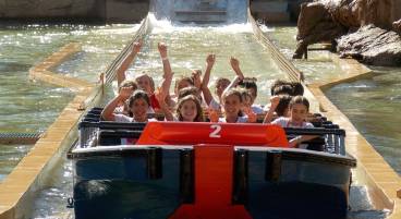 CAMPAMENTO DE INGLÉS Y MULTIACTIVIDADES