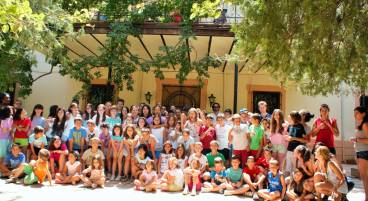 CAMPAMENTO DE VERANO DE AVENTURA Y NATURALEZA